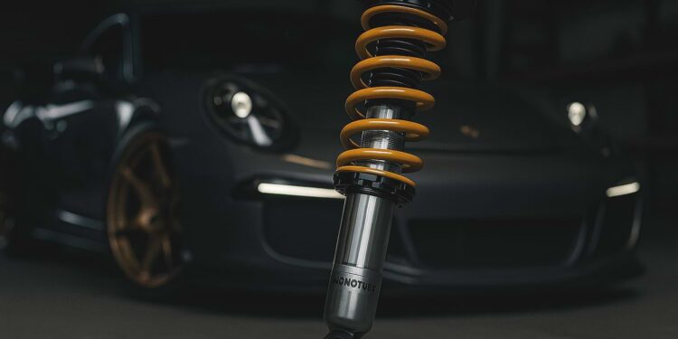 کمک فنر مونوتیوب برای خودرو های پرفورمنس